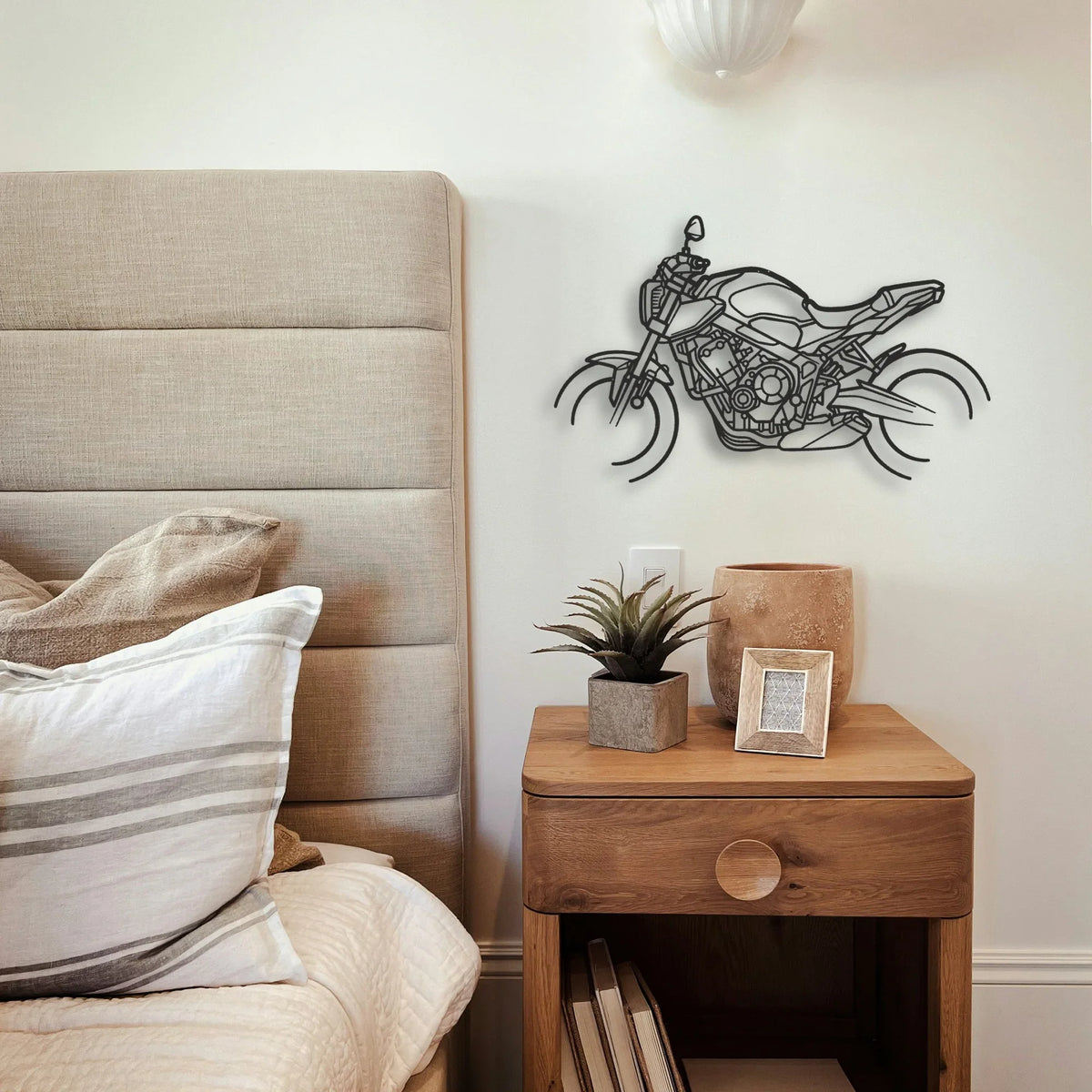 2021 Honda CB650R Classic Motorcycle Silhouette Metal Wall Art - Tinvibe