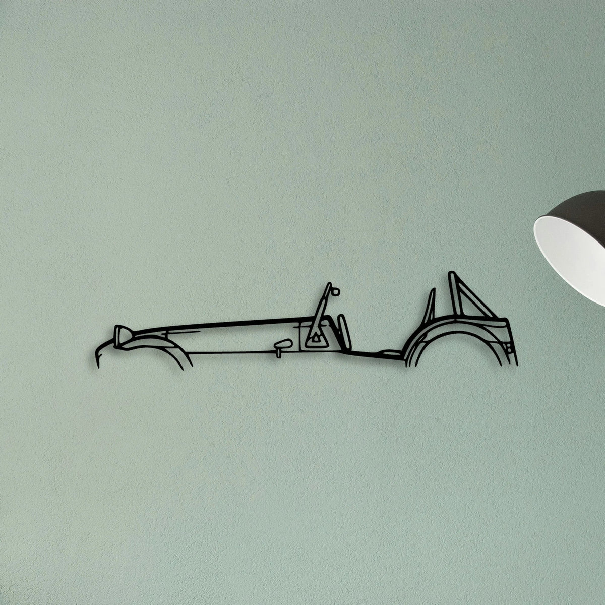 620R 2013 Classic Silhouette Metal Wall Art - Tinvibe