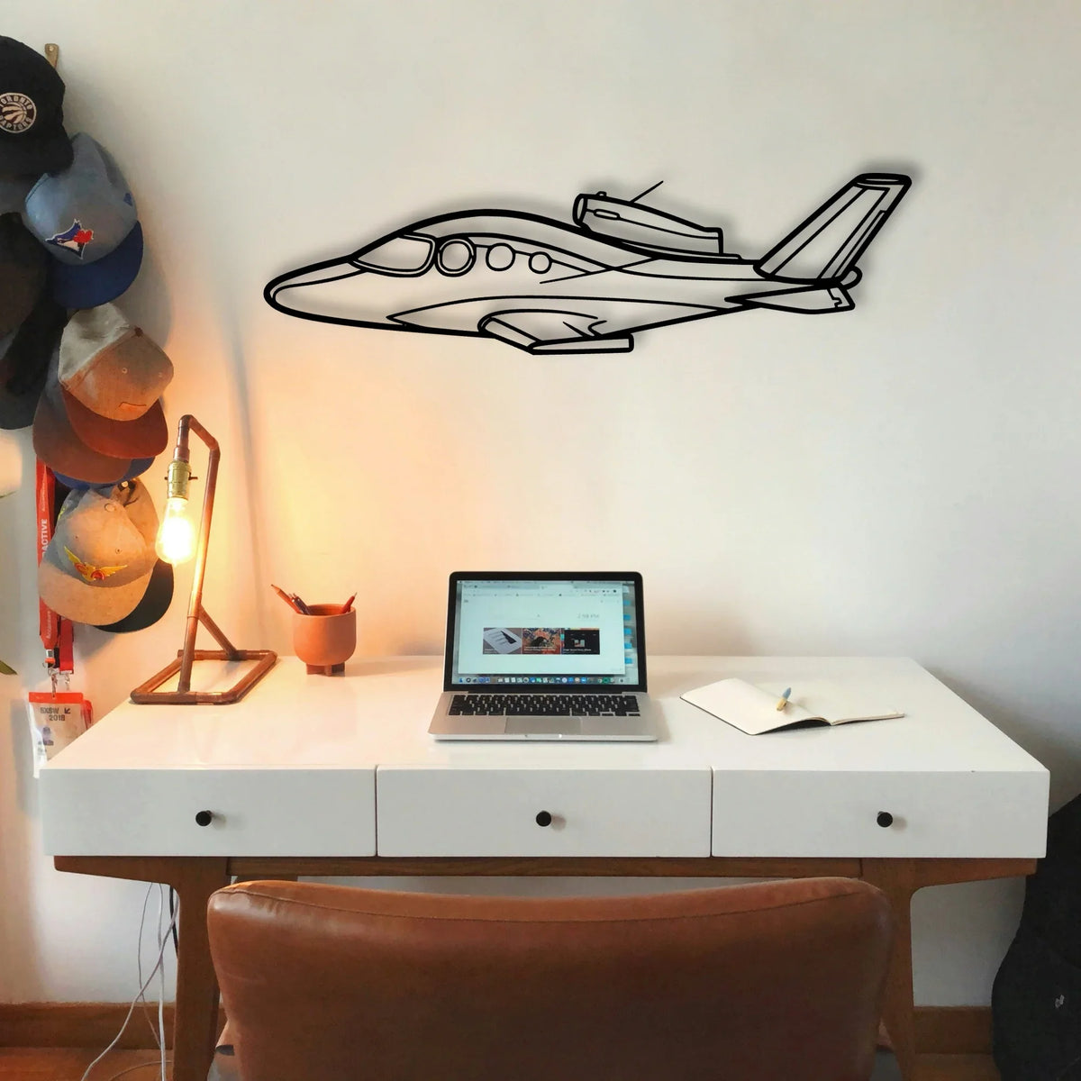 Cirrus SF30 Classic Aircraft Silhouette Metal Wall Art - Tinvibe